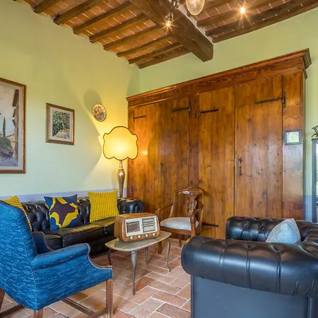 Country house San Paolo Farm, Wifi, Pool, Val Di Cecina *